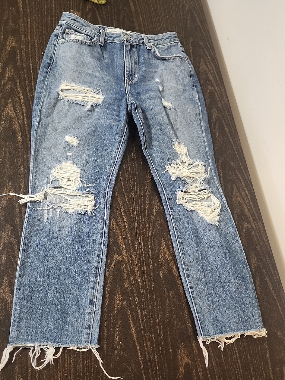 LOVERS + FRIENDS Harper Tapered  DISTRESSED JEANS 28 - Picture 2 of 9